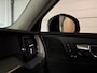 Volvo XC60 T8 AWD Recharge Ultra Dark Luchtvering | Trekhaak | 360° Camera | 455pk | Head-Up Display | Harman Kardon | Adaptieve Cruise Control | Stoelverwarming voor+achter | Stuurwielverwarming | Schuifdak | Full LED Meesturende koplampen | Pilot Assist | BLIS Dode Hoek Detectie | Elektrische voorstoelen geheugen | Lederen bekleding | Zitting verlenging voorstoelen | Lederen dashboard | 21 Inch | Google Infotainment | Keyless Drive | Parkeersensoren voor+achter | Privacy Glass | Elektrisch bedienbare achterklep | DAB Radio | Apple Carplay/Android Auto | Alarm Klasse III | Draadloos telefoon opladen | Volvo On Call met mobiele App functie | Platinum Grey Metallic |