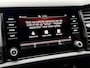 Skoda Kodiaq 1.5 TSI Sportline Automaat | Panoramadak | LED verlichting | Stoel & Stuurwielverwarming | Adaptieve cruise control | Sfeerverlichting | Elektrisch verstelbare bestuurdersstoel | Achteruitrijcamera m