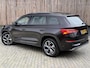 Skoda Kodiaq 1.5 TSI Sportline Automaat | Panoramadak | LED verlichting | Stoel & Stuurwielverwarming | Adaptieve cruise control | Sfeerverlichting | Elektrisch verstelbare bestuurdersstoel | Achteruitrijcamera m