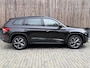 Skoda Kodiaq 1.5 TSI Sportline Automaat | Panoramadak | LED verlichting | Stoel & Stuurwielverwarming | Adaptieve cruise control | Sfeerverlichting | Elektrisch verstelbare bestuurdersstoel | Achteruitrijcamera m