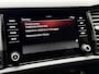 Skoda Kodiaq 1.5 TSI Sportline Automaat | Panoramadak | LED verlichting | Stoel & Stuurwielverwarming | Adaptieve cruise control | Sfeerverlichting | Elektrisch verstelbare bestuurdersstoel | Achteruitrijcamera m