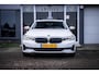 BMW 5-Serie Touring 530e Business Edition Plus I Pano-dak I Camera I Leder I Stoelmemo I ACC I Dealer-onderhouden I BTW-auto