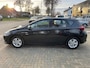Toyota Auris 1.8 Hybrid Now - Nw Apk - Nw Ondh