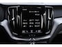 Volvo XC60 Recharge T8 AWD R-Design | Pano. Dak | Standkachel met app | Keyless | Premium Audio | Stoel/Stuurwiel verwarming | Carplay |