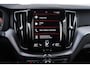 Volvo XC60 Recharge T8 AWD R-Design | Pano. Dak | Standkachel met app | Keyless | Premium Audio | Stoel/Stuurwiel verwarming | Carplay |