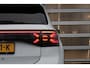Volkswagen T-Cross 1.0 TSI 115pk DSG R-Line | Keyless Entry | Navigatie & Carplay | Stoelverwarming |