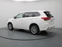 Mitsubishi Outlander 2.4 PHEV Instyle 360° Camera | Cruise | Navi | Parkeersens. v+a | Stoel-/stuurverw.