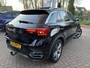Volkswagen T-Roc 1.5 TSI R-line Pano Trekhaak App-Connect DAB+