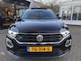 Volkswagen T-Roc 1.5 TSI R-line Pano Trekhaak App-Connect DAB+