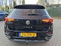 Volkswagen T-Roc 1.5 TSI R-line Pano Trekhaak App-Connect DAB+