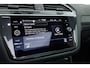 Volkswagen Tiguan 1.5 TSI R-Line DSG | Pano | Elek. Trekhaak | Camera | Stoel- Stuurverw. | Keyless | Navi | CarPlay