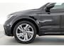 Volkswagen Tiguan 1.5 TSI R-Line DSG | Pano | Elek. Trekhaak | Camera | Stoel- Stuurverw. | Keyless | Navi | CarPlay