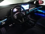 Volkswagen ID.5 Pro 77 kWh Navigatie - ACC - Stoelverwarming - Camera - Apple Carplay/Android Auto