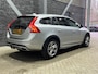 Volvo V60 Cross Country D4 | Trekhaak | Leder | Stoelverwarming | Getint Glas | Standkachel
