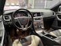 Volvo V60 Cross Country D4 | Trekhaak | Leder | Stoelverwarming | Getint Glas | Standkachel