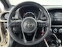 Toyota Aygo X 1.0 VVT-i S-CVT Pulse Bi-Tone | Stoelverwarming | Parkeercamera | Apple Carplay / Android Auto |