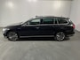 Volkswagen Passat Variant 1.4 TSI PHEV GTE Business / AUTOMAAT/ PANO/ ELEK.KLEP/ TREKHAAK/ MEMORY SEAT/ STUUR+STOEL VERWARM./ PARK.SENSOR.V+A/ CAMERA/ KEYLESS/ ACC/ DODE HOEK/ DIGITAL DASH/ APP-CONNECT/ NAVI/ DAB/ LED/ ISOFIX/ 18'' LMV