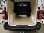 Opel Vivaro 1.5 CDTI L3H1 DC Selection / 6-Persoons / Cruise-Control / Trekhaak / Zijschuifdeur-Rechts / Houten-Vloer / Zijwandbekleding / Apple-Carplay & Android-Auto / Navi / Radio-Bluetooth / Airco / 16'' All-Seasons / ENZ.