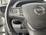 Opel Vivaro 1.5 CDTI L3H1 DC Selection / 6-Persoons / Cruise-Control / Trekhaak / Zijschuifdeur-Rechts / Houten-Vloer / Zijwandbekleding / Apple-Carplay & Android-Auto / Navi / Radio-Bluetooth / Airco / 16'' All-Seasons / ENZ.