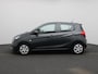 Opel Karl 1.0 ecoFLEX 120 Jaar Edition | Parkeer sensoren | Lage km stand | Bluetooth | Airco
