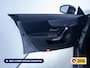 Mercedes-Benz CLA 250 e Business Solution Luxury Limited 218 PK | Camera | Navigatie | Stoelverwarming Afn. Trekhaak, App. connect, Sfeerverlichting, PDC V+A