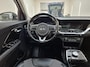 Kia e-Niro DynamicPlusLine 64 kWh 3 fase | Glazen dak | 1/2 leer | Camera | LMV 17" | 1e eig | NL auto