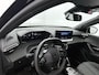 Peugeot 2008 1.2 Allure 130pk Automaat | Navigatie | Climate Control | Adaptieve Cruise Control | Camera Voor + Achter | Stoelverwarming | LED | 17"  LMV | Dodehoekdetectie | Apple Carplay/Android Auto |