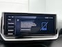 Peugeot 2008 1.2 Allure 130pk Automaat | Navigatie | Climate Control | Adaptieve Cruise Control | Camera Voor + Achter | Stoelverwarming | LED | 17"  LMV | Dodehoekdetectie | Apple Carplay/Android Auto |