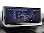 Peugeot 2008 1.2 Allure 130pk Automaat | Navigatie | Climate Control | Adaptieve Cruise Control | Camera Voor + Achter | Stoelverwarming | LED | 17"  LMV | Dodehoekdetectie | Apple Carplay/Android Auto |
