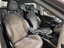 Peugeot 2008 2008-1.6VTi Active / NAVI / CLIMA / PANODAK / CRUISE /