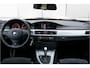 BMW 3-Serie Touring 318i M Sport Edition Pano|Shadowline|Hifi|Trekhaak|Xenon|NL auto|Aut6