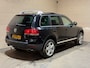 Volkswagen Touareg 4.2 V8 | Leder | Dakje | Automaat | Stoelverwarming