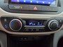 Hyundai i10 Occasion 1.0i i-Motion | Creme | Tweedehands Hyundai I10 | Airco | Carplay radio