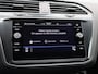 Volkswagen Tiguan 1.5 TSI Life Business | 18 inch velgen | Automaat | Stoelverwarming | Navigatie | Achteruitrijcamera | Elektrische achterklep |