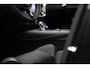 Volvo V60 2.0 T8 Plug-in hybrid AWD Plus Dark | Trekhaak | Polestar velgen