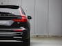 Volvo V60 2.0 T8 Plug-in hybrid AWD Plus Dark | Trekhaak | Polestar velgen