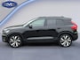 Volvo XC40 Recharge P8 AWD 408 pk R-Design, panoramadak, vele opties, afn. trekhaak, 1 e eigenaar, NL auto met nap