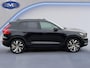 Volvo XC40 Recharge P8 AWD 408 pk R-Design, panoramadak, vele opties, afn. trekhaak, 1 e eigenaar, NL auto met nap