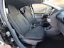 Toyota Aygo 1.0-12V Comfort Navigator, 1e Eigenaar Winterbanden set.