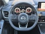 Nissan Qashqai 1.3 MHEV Xtronic N-Connecta Automaat / Fabrieksgarantie tot 03-2028 / Facelift / Cold Pack / HUD / Trekgewicht 1800 kg / Stuur-, Stoel en Voorruit verwarming / Elektrische achterklep / Camera 360° / Adaptief CC / Apple Carplay Android Auto /18" LM wielen met All Season banden /