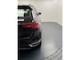 Volkswagen T-Roc 1.5 TSi Sport Trekhaak-Navigatie-Carplay-Adapt.Cr.contr-Camera-Stoelverwarming-Parkeersensoren V+A-Lm16''velgen