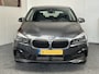 BMW 2-Serie Active Tourer 225XE iPERFORMANCE 136 PK PLUG IN HYBRID NAVIGATIE A RIJ CAMERA STOEL VERWARMING PARKEER SENSOREN VOOR & ACHTER ZEER MOOI !!