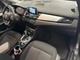 BMW 2-Serie Active Tourer 225XE iPERFORMANCE 136 PK PLUG IN HYBRID NAVIGATIE CRUISE CONTROL ACHTERUITRIJCAMERA STOELVERWARMING BLUETOOTH TELEFOON PARKEERSENSOREN VOOR & ACHTER ZEER MOOI ! 3010 DEK