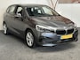 BMW 2-Serie Active Tourer 225XE iPERFORMANCE 136 PK PLUG IN HYBRID NAVIGATIE A RIJ CAMERA STOEL VERWARMING PARKEER SENSOREN VOOR & ACHTER ZEER MOOI !!