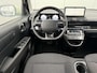 Hyundai Inster Pulse 49 kWh / Dynamische Navigatie / Achteruitrijcamera / Parkeersensoren Voor + Achter / Leder Stuurwiel /