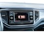Volkswagen T-Roc 1.0 TSI 115pk Style | Achteruitrijcamera | Trekhaak | Stoelverwarming |
