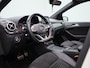 Mercedes-Benz B-klasse 180 AMG Night Edition Plus | Automaat | Panoramadak | Cruise Control | Parkeersensoren | Navigatie |