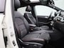 Mercedes-Benz B-klasse 180 AMG Night Edition Plus | Automaat | Panoramadak | Cruise Control | Parkeersensoren | Navigatie |