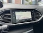 Peugeot 308 SW 1.2 PureTech 110Pk Pano | Carplay | Led