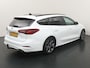 Ford Focus Wagon ST-Line X EcoBoost Hybrid 155 pk | Pano | Trekhaak | Adapt. cruise | Winter Pack  | B&O | Keyless |